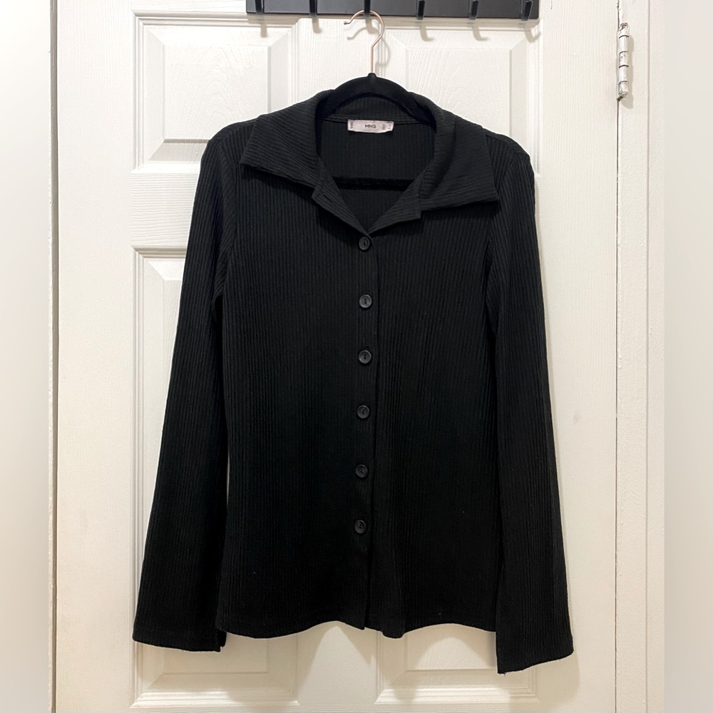 Mango Black ribbed button down - Picture 13 of 14